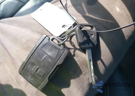 2014 Chevrolet Silverado 1500 2Lt z USA, uszkodzony, nr VIN 1GCVKREC9EZ311016